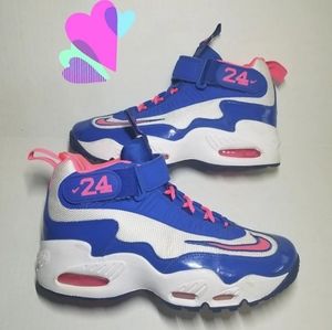 Ken Griffey Jr. NIKE Max 7Y